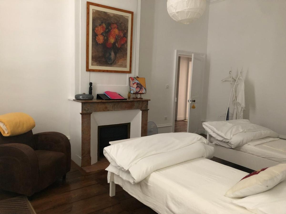 Beautifully Renovated Rooms On Place New York Angoulême Exterior foto