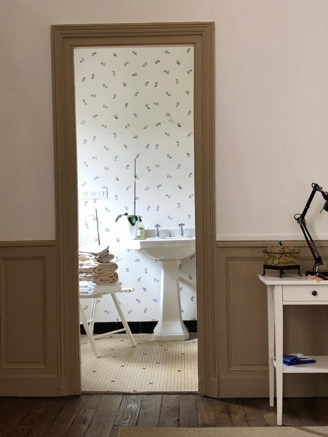 Beautifully Renovated Rooms On Place New York Angoulême Exterior foto